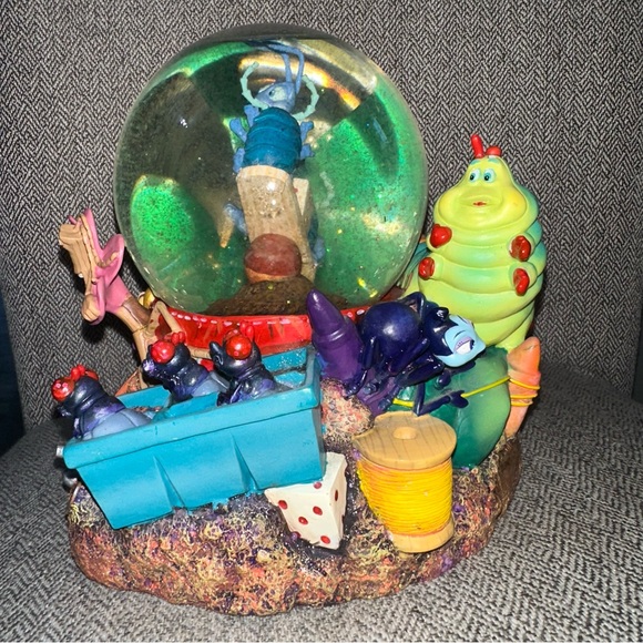 Disney Pixar A Bugs Life Snow Globe Music Box Waterglobe Retired Rare Vintage - Picture 10 of 17
